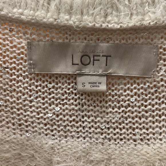 Ann Taylor LOFT Winter White Wool Blend Pullover Faux Fur and Sequin Sweater - Picture 4 of 5